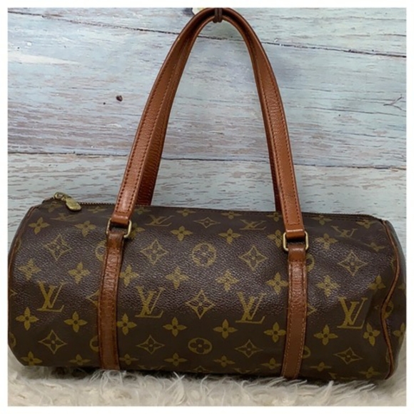Louis Vuitton Handbags - Authentic Louis Vuitton Papillon 26 Satchel